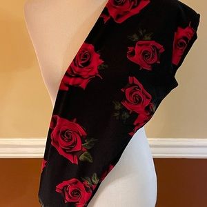Lularoe NEW TC Rose Leggings